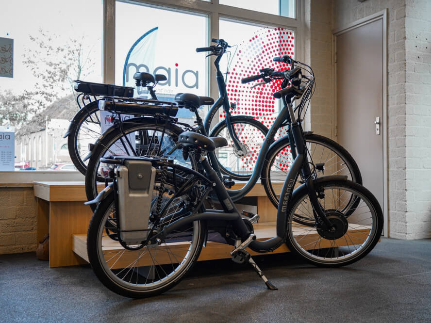 maia-bikes-en-trikes-showroom-lage-instapfiets-2.jpg